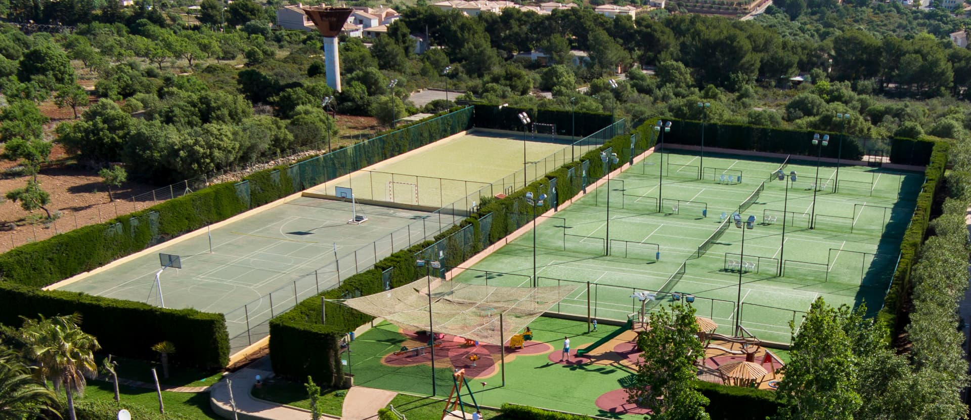 Deportes e instalaciones, Insotel Cala Mandía Resort & Spa