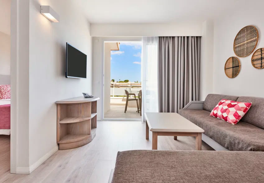 Sea View Apartment, Insotel Cala Mandía Resort & Spa