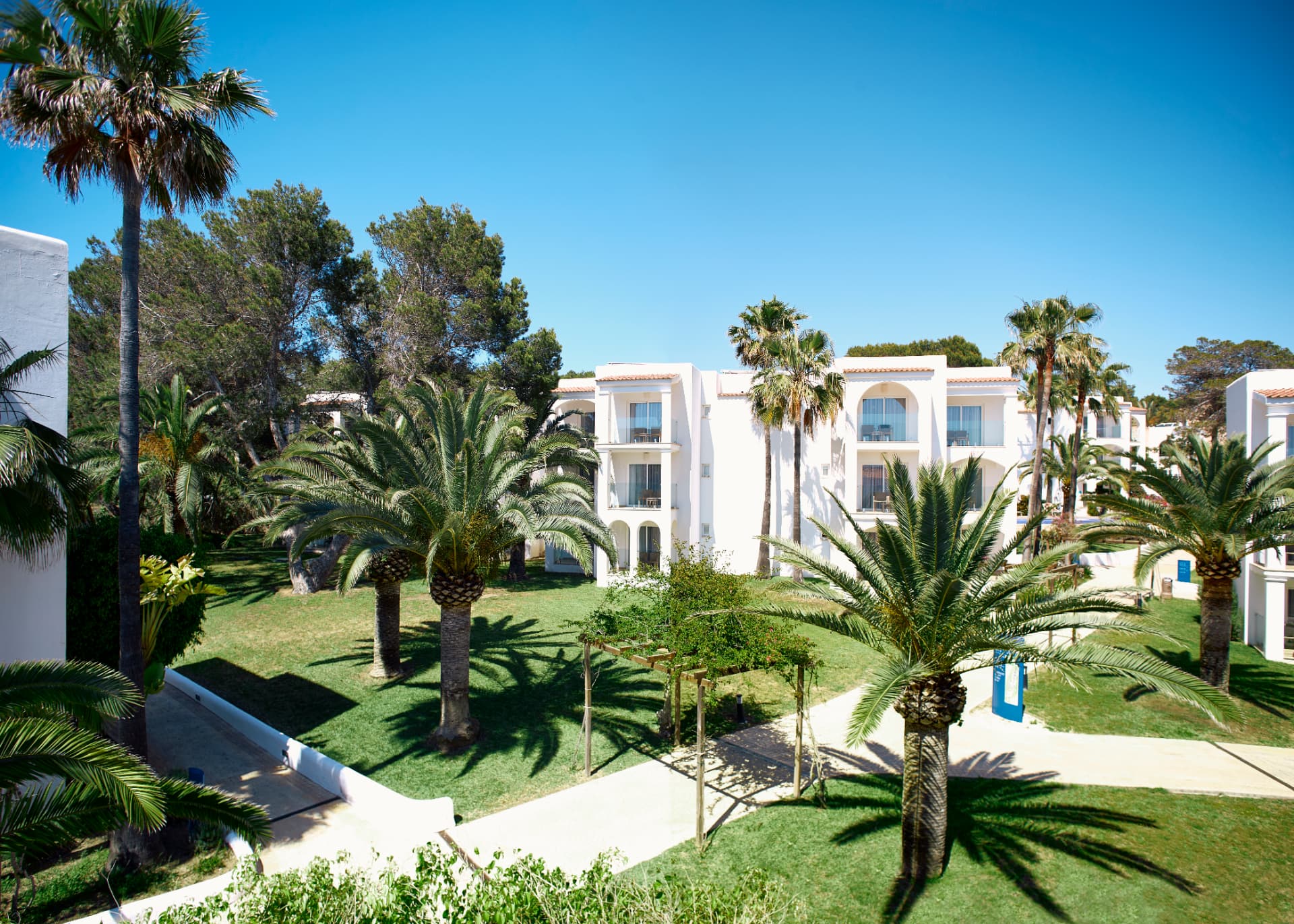 Exteriores y jardines, Insotel Tarida Beach Resort & Spa